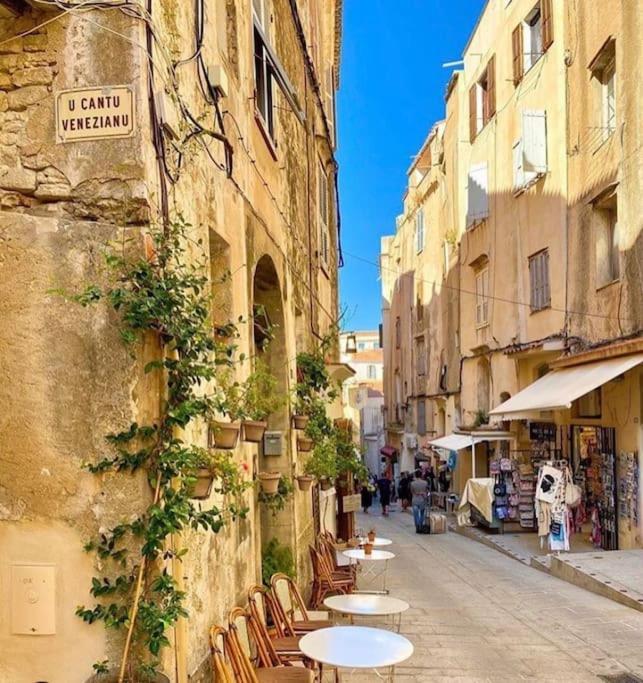 Bonifacio : Studio Au Coeur De La Citadelle Екстериор снимка